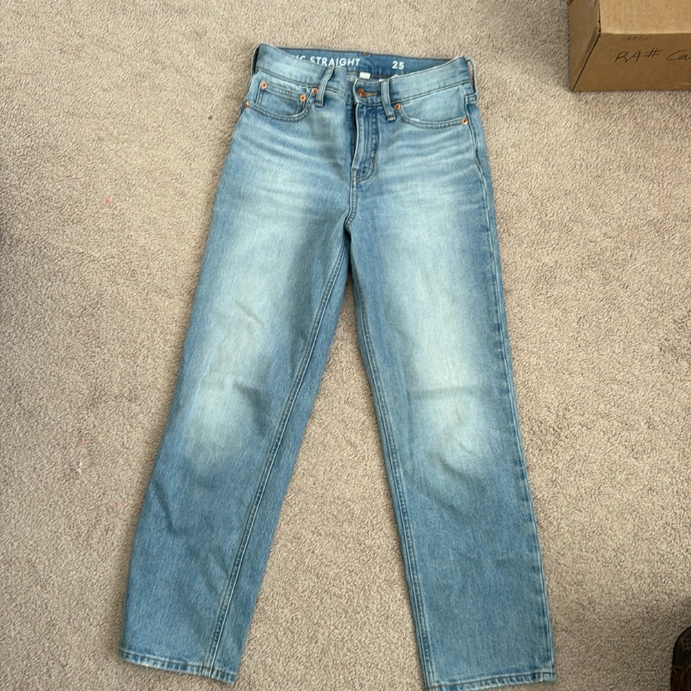 J crew classic straight - light blue wash size 25